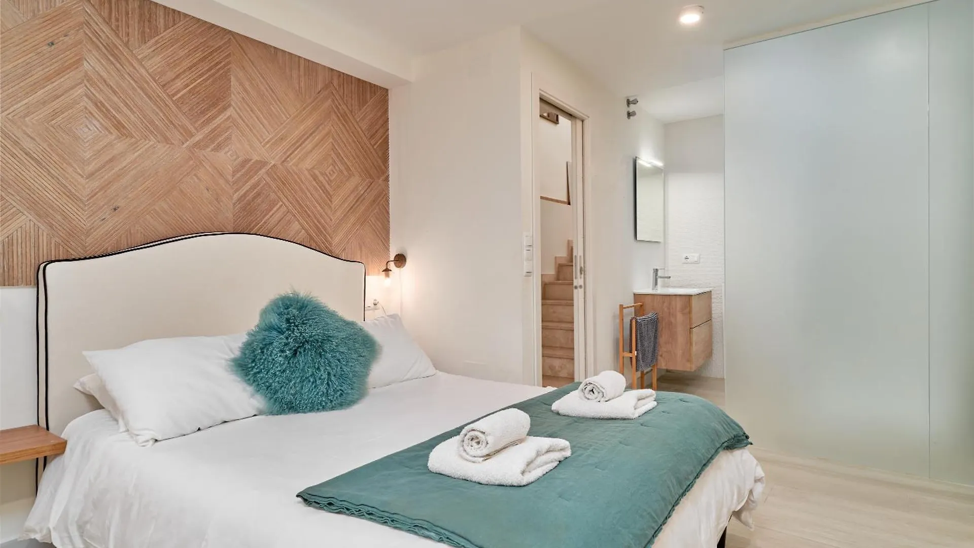 Luxury Apartment In נרחה