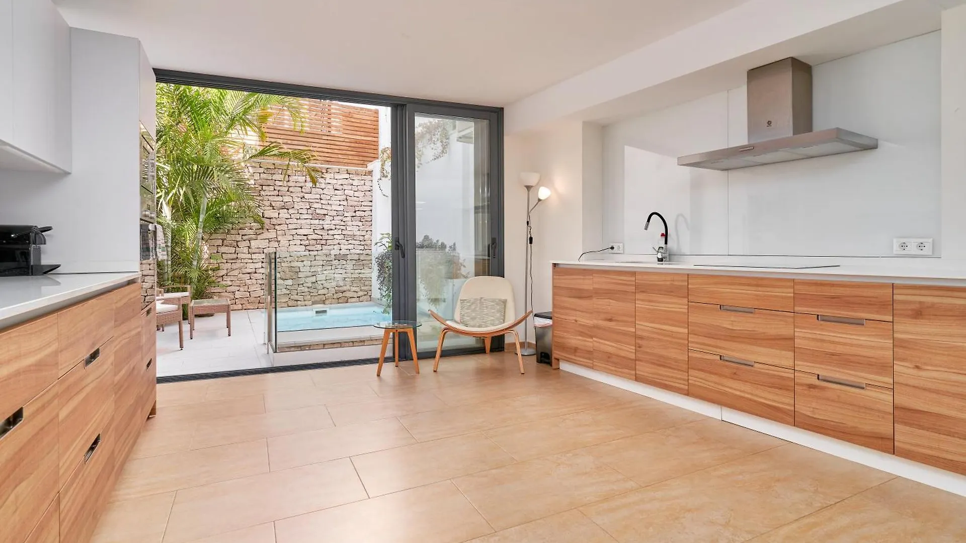 Luxury Apartment In Nerja
